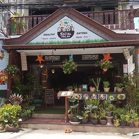 Hotel The Family Tree House HHQ Esterno foto